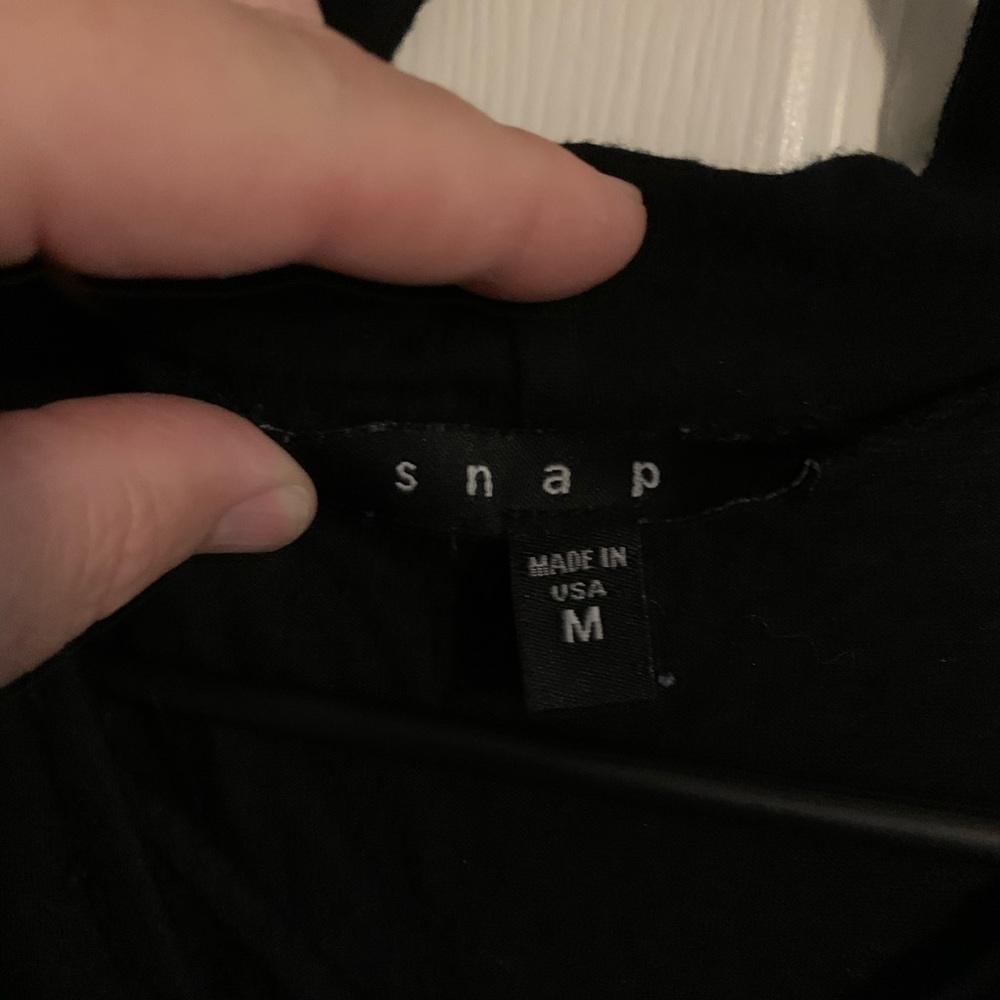 Snap Top - Picture 4 of 5